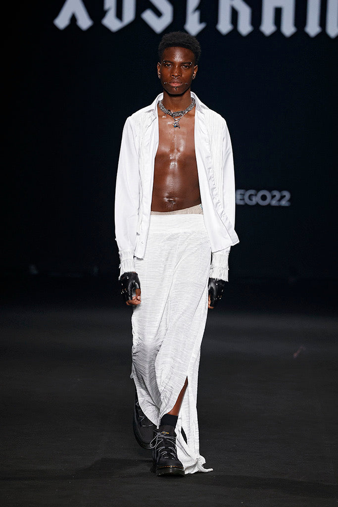 ASAMSE Look 04 — XV Strange