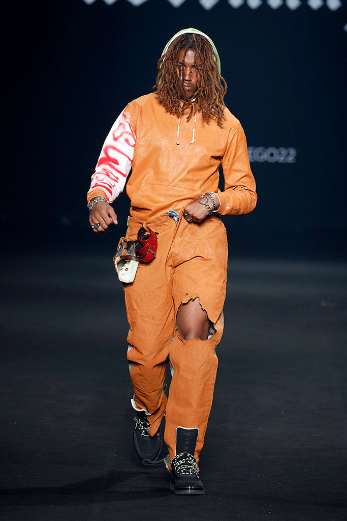 ASAMSE Look 15 — XV Strange