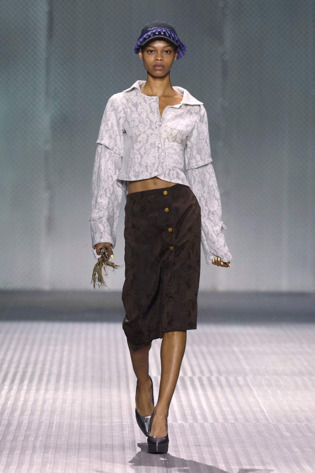 WOSONGLE Look 13 — XV Strange